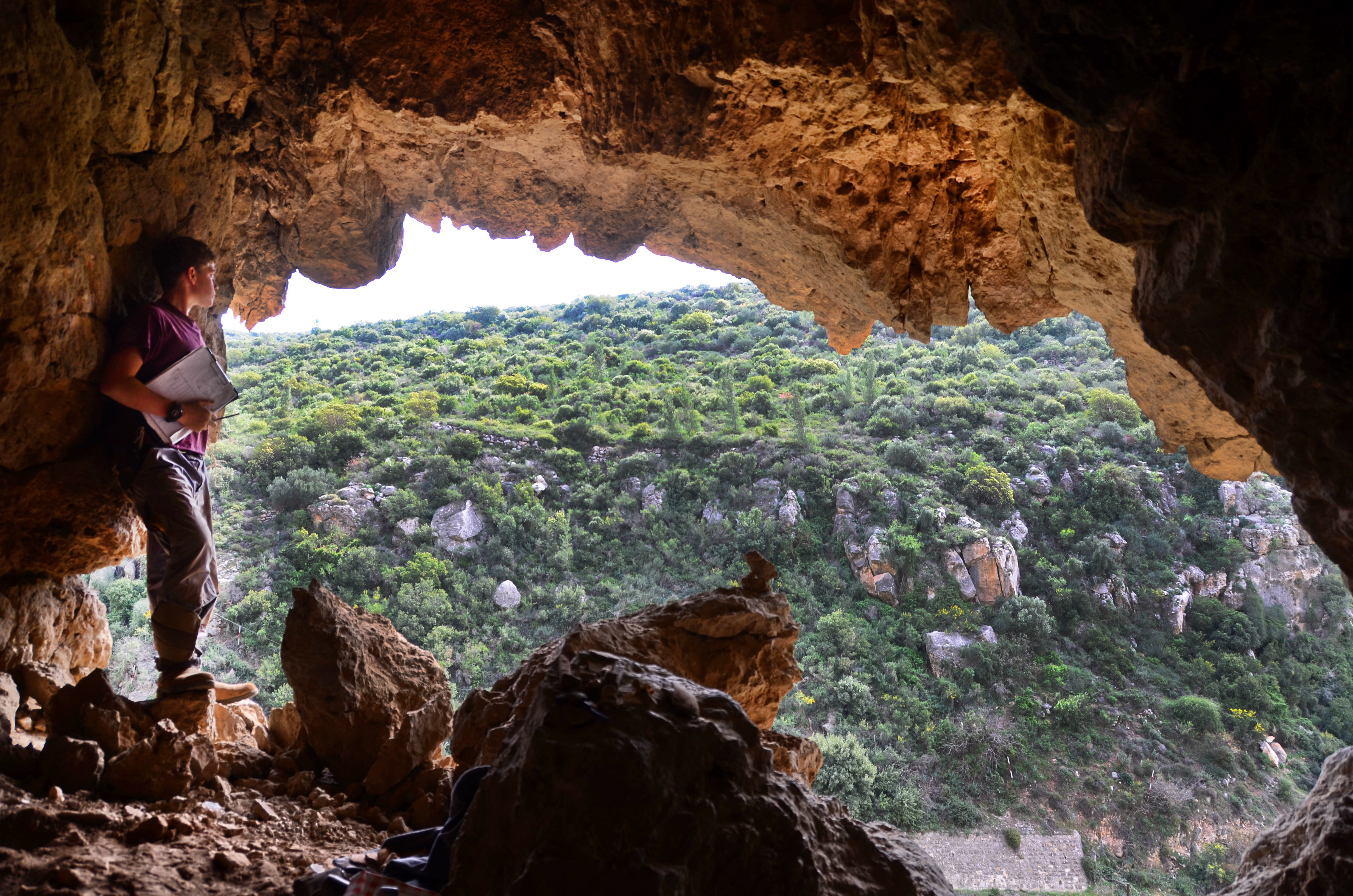 Пещера, где был найден череп. Фото: профессор Боаз Зиссу, Университет Бар-Илан.
